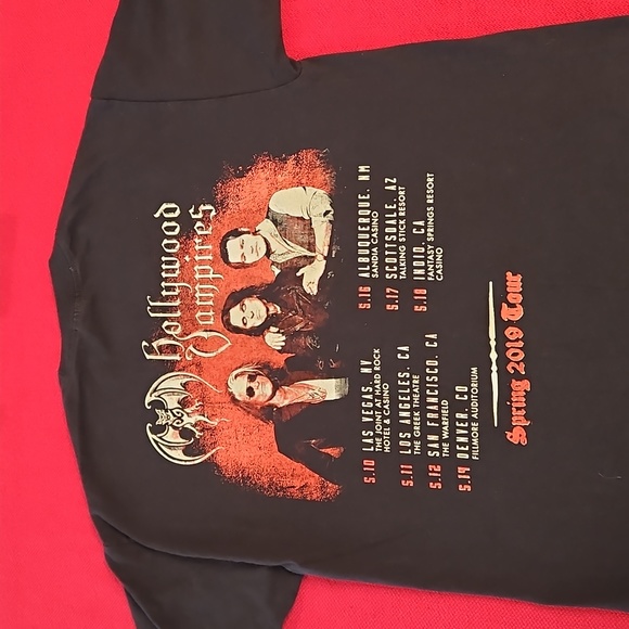 'Hollywood Vampires' Spring 2019 Tour graphic tee Joe Perry Alice Cooper J. Depp - Picture 2 of 6
